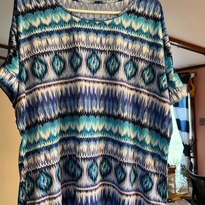 Women’s 2X blouse